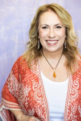 Кристина Грэй