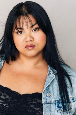 Алексис Нелис