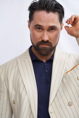 Джошуа Уайт