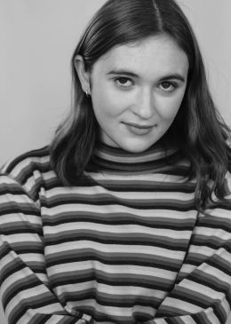 Анна Фрай