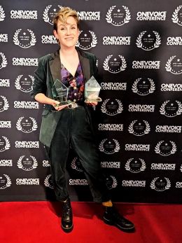 Леони Шляйзинг