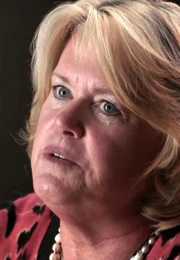 Джоан Бишоп