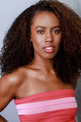 Алина Карсон