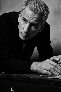 Эндрю Оливери