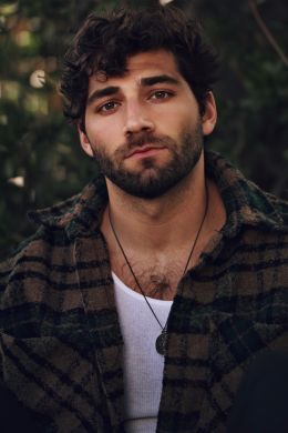 Брэндон Каррильо