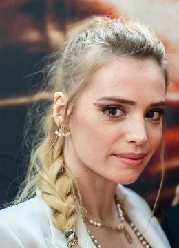 Дженни Пэрис