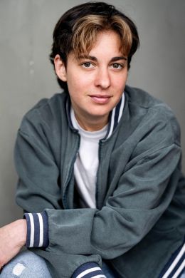 Клер Д'Анджело