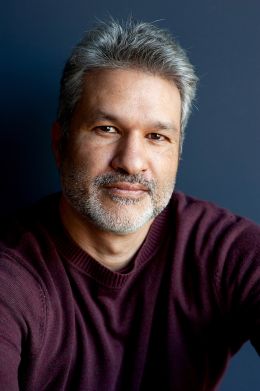 Уоррен Лайонс