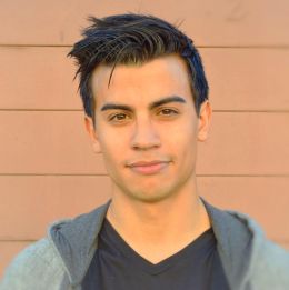 Эдриэн Маккензи