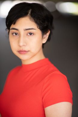 Александра Велез