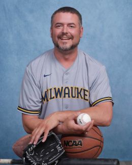 Кевин Стэйли