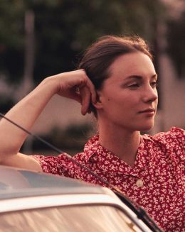 Ребекка Маар