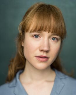 Китти Девлин