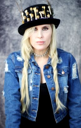 Кэтрин Лорен