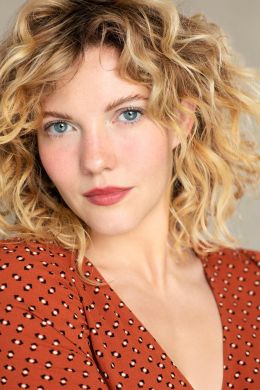 Кэйтлин Хатсон