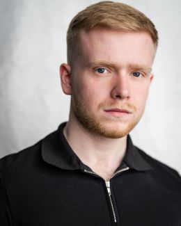 Оливер Джон Ли