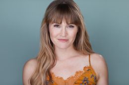 Кристин Стоукс