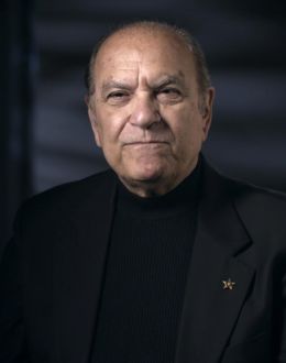 Кен Катсарис