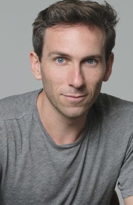 Дэниэл Виана