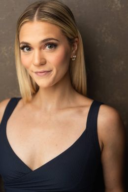 Андреа Адамсон