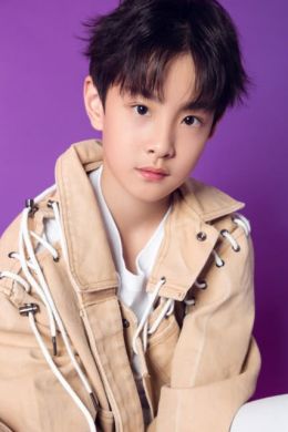 Jinshi Zhou