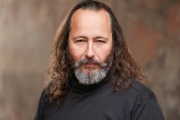 Роберт МакКри