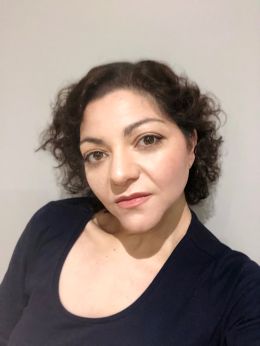 Марианн Буллок