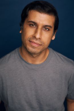 Нил Гроувер