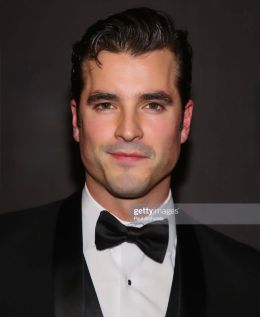 Эндрю Биернат