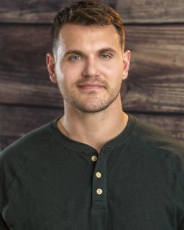 Джонни Карлсон