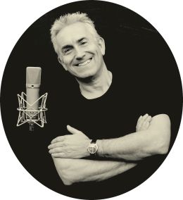 Алекс Уорнер