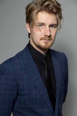Каден Дж. Грегори