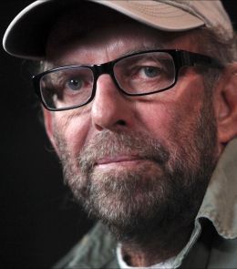 Деннис Даверн