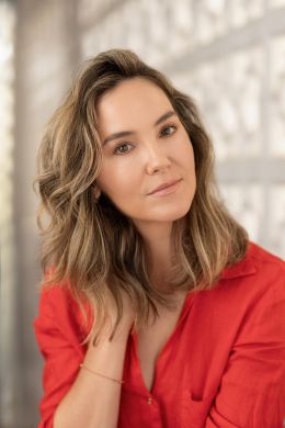 Нелл Кертис