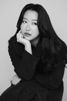 Кэролин Канг