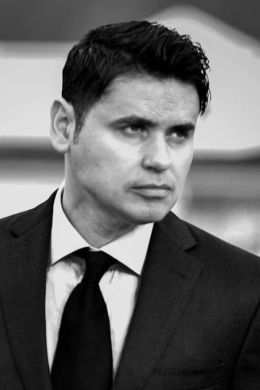 Винни Велез