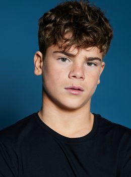 Райли Стайлз