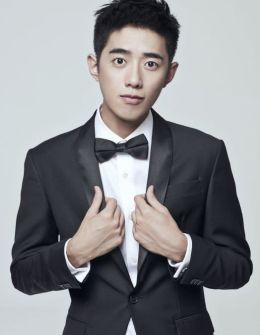 Коннор Леонг