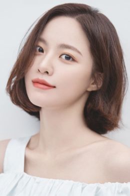 Bae Yoon-kyoung