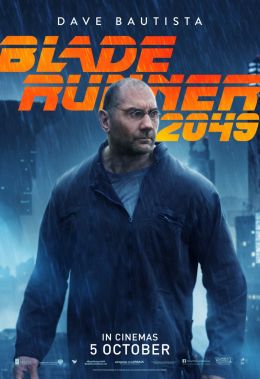 Бегущий по лезвию 2049