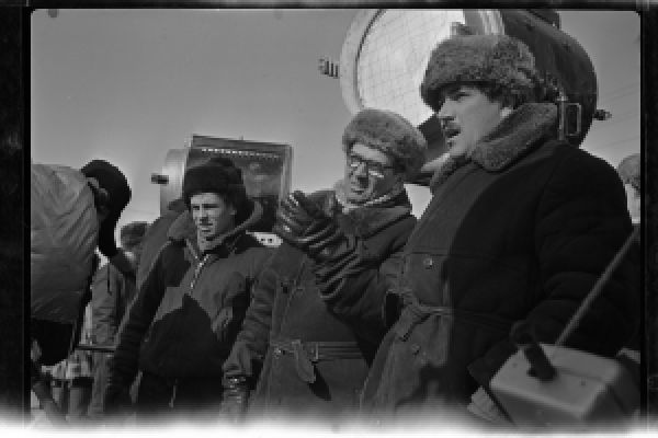 Художник и власть: интервью с Григорием Чухраем
