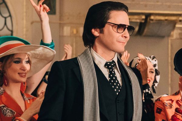 Сериалы про моду и стиль