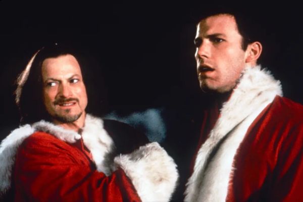 Небанальные новогодние фильмы