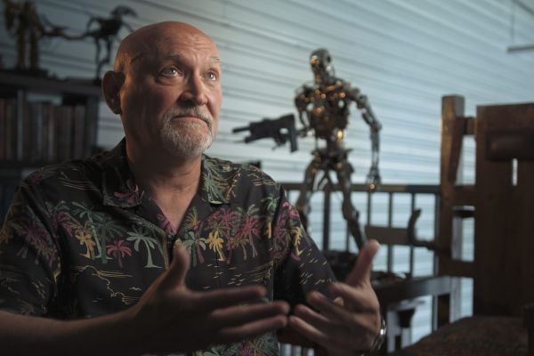 <p>Фрэнк Дарабонт рассказал о съемках &laquo;Очень странных дел&raquo;</p>
