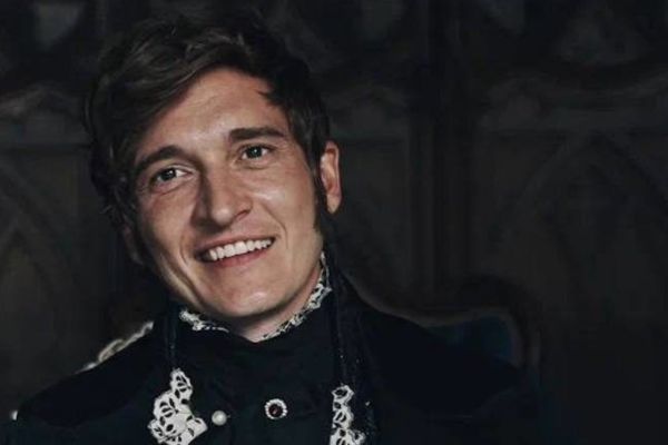 <p>Стал известен исполнитель роли Курагина в экранизации &laquo;Войны и мира&raquo; Сарика Андреасяна</p>
