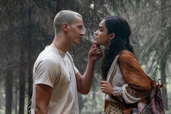 <p>&laquo;Голодные игры: Баллада о змеях и певчих птицах&raquo; официально вышел в Сети</p>
