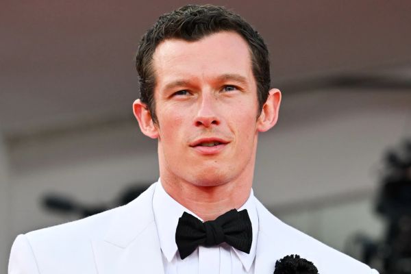 <p>Звезда «Фантастических тварей» стал фаворитом на роль Бонда</p>
