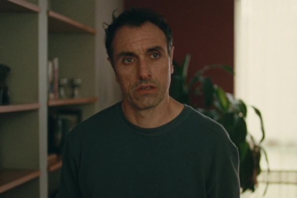 <p>Режиссёр &laquo;Нескромных&raquo; снимет новую комедию для Netflix</p>
