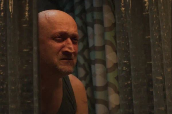 <p>Появился трейлер инклюзивного сериала &laquo;Встать на ноги&raquo; с Гошей Куценко</p>
