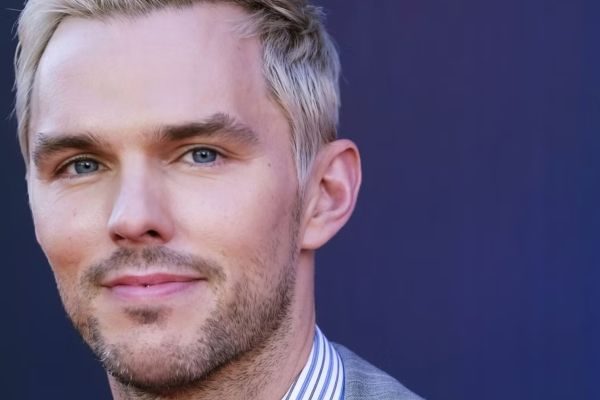 <p>Николас Холт возглавит сериал про комара для Disney</p>
